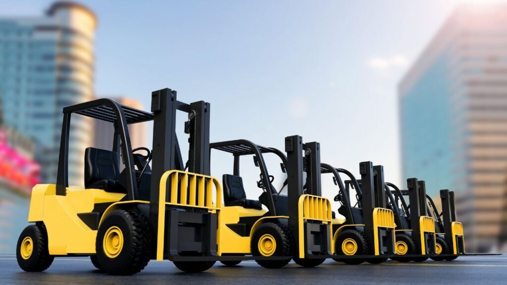 Innowacje w transporcie wózków widłowych wysokiego składowania: jak poprawić efektywność i bezpieczeństwo pracy?