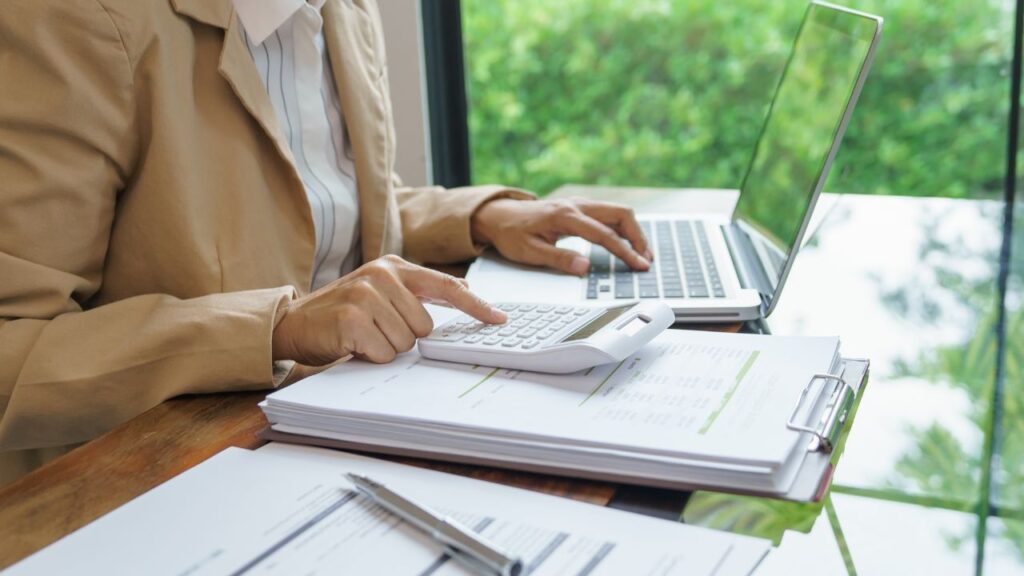 Optymalizacja kosztów w biznesie: Dlaczego audyt jest kluczowy