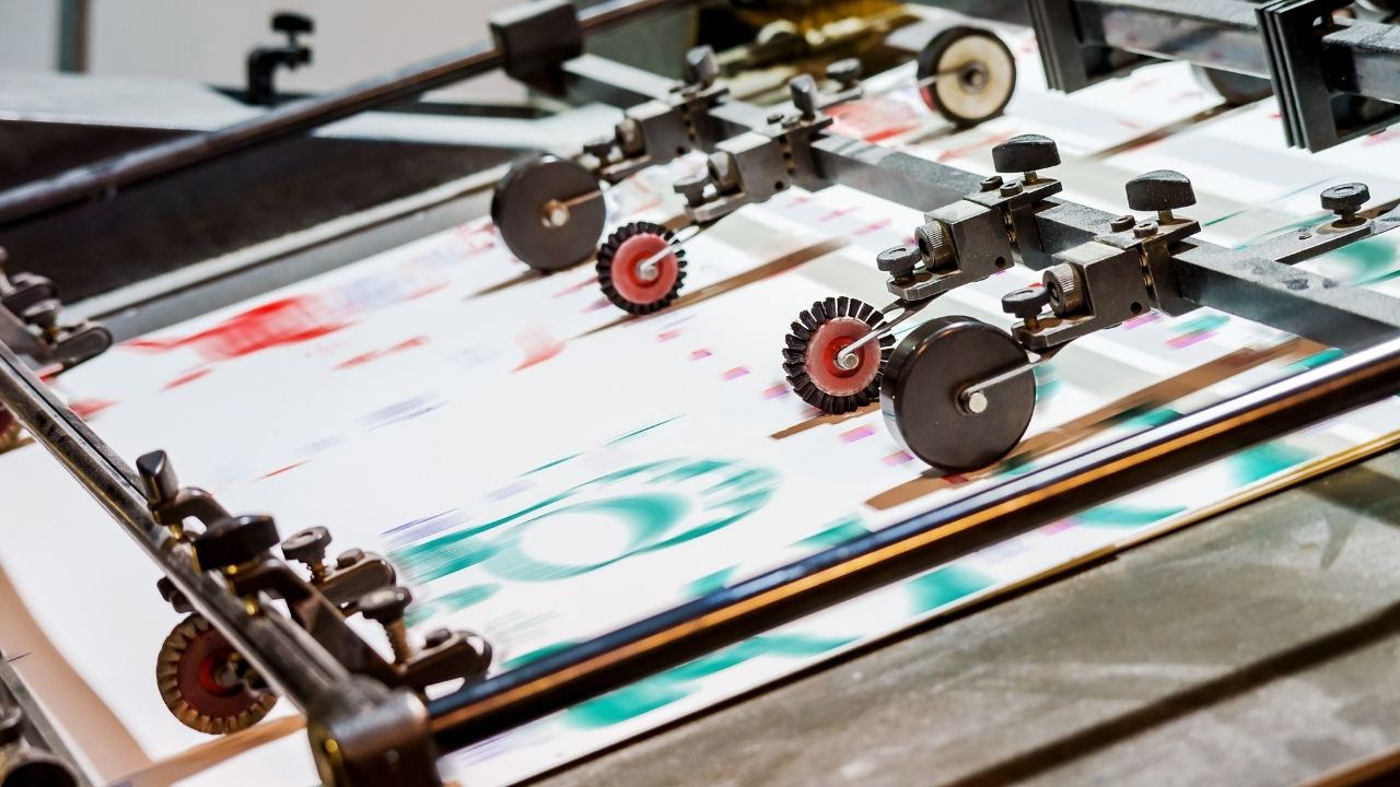 Druk dla branży kosmetycznej – co warto wiedzieć